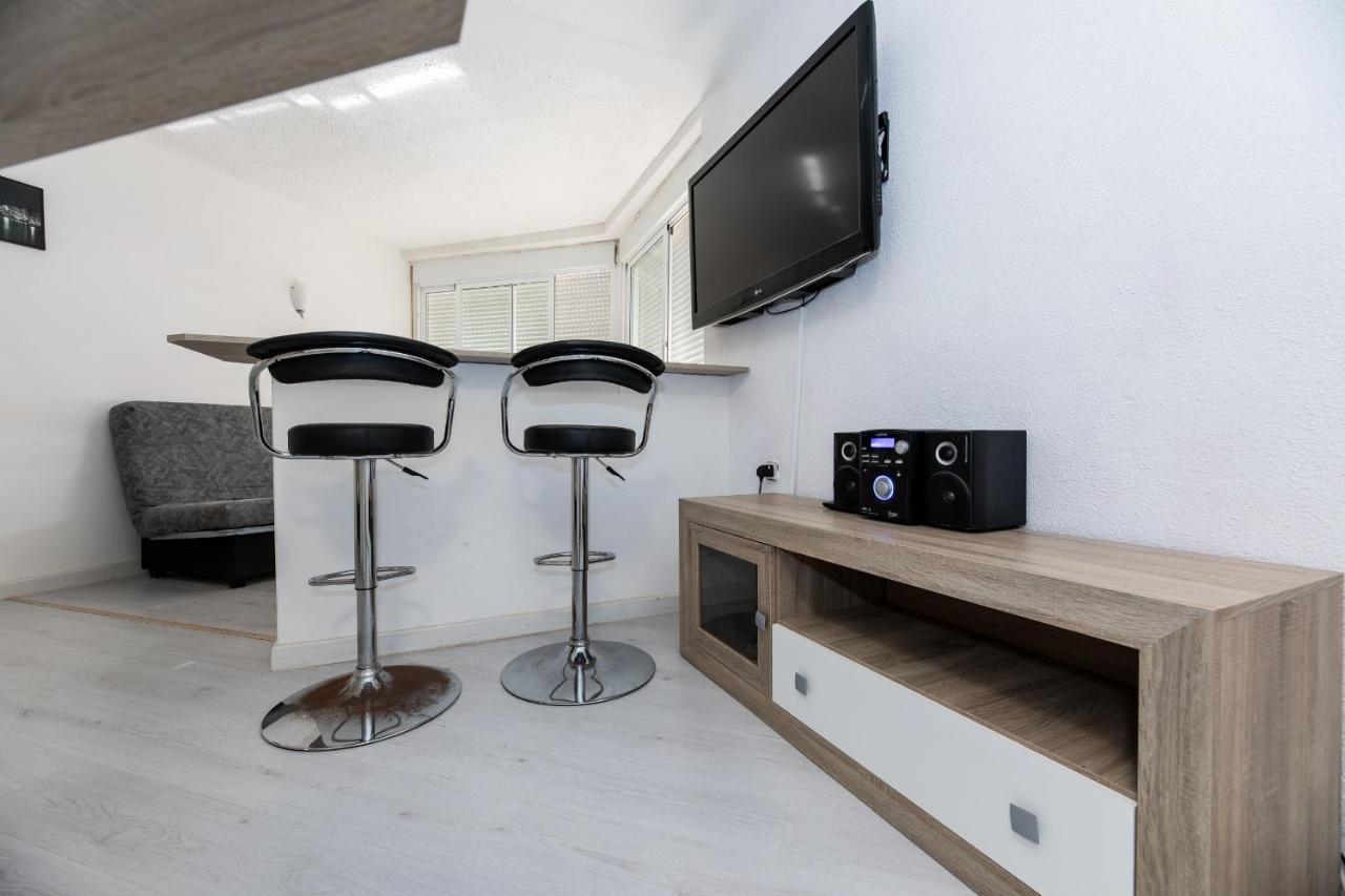 Bright Studio With The Seaview And Swimming Pool Apartment ลามังกา เดล มาร์เมนอร์ ภายนอก รูปภาพ